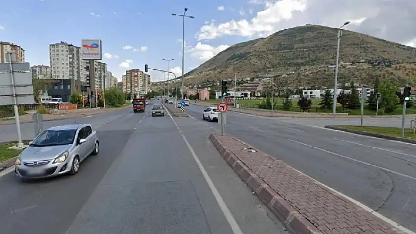 Kayseri kısa kısa: Denetim, Hulusi Akar, Dev şirket, Konut patlaması, Biber fiyatları, Kayserispor...