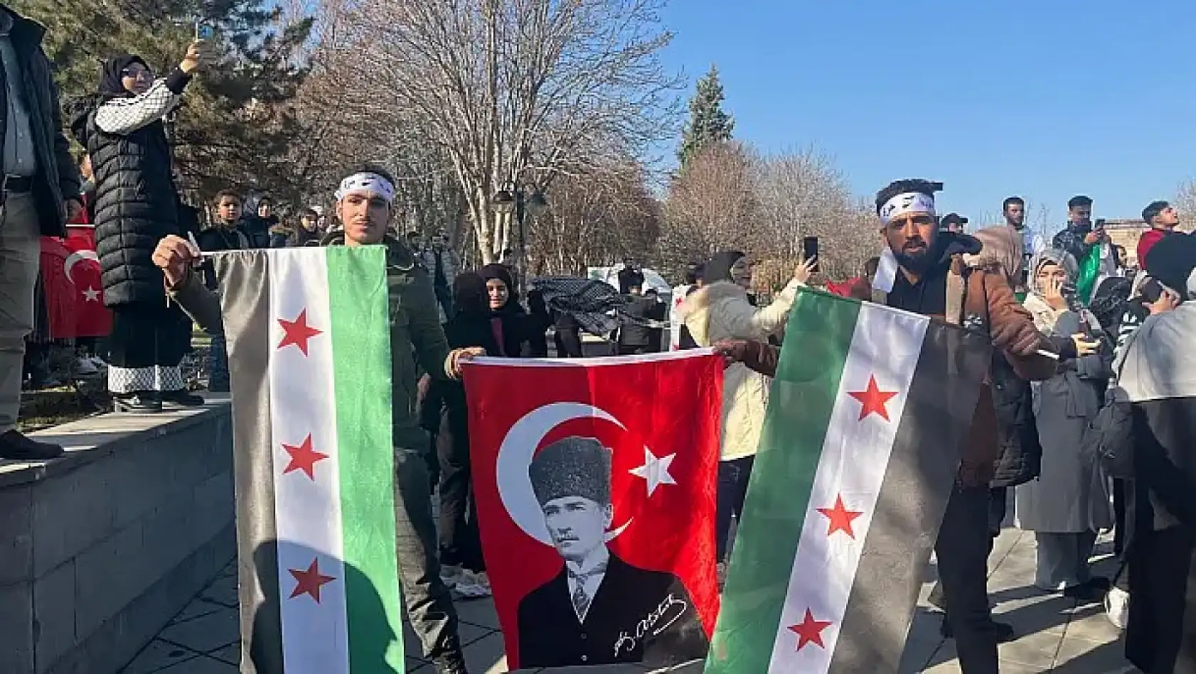 Kayseri haftaya nasıl başladı: Helikopter kazası, CHP İl Başkanlığı patlama, Kayserispor...