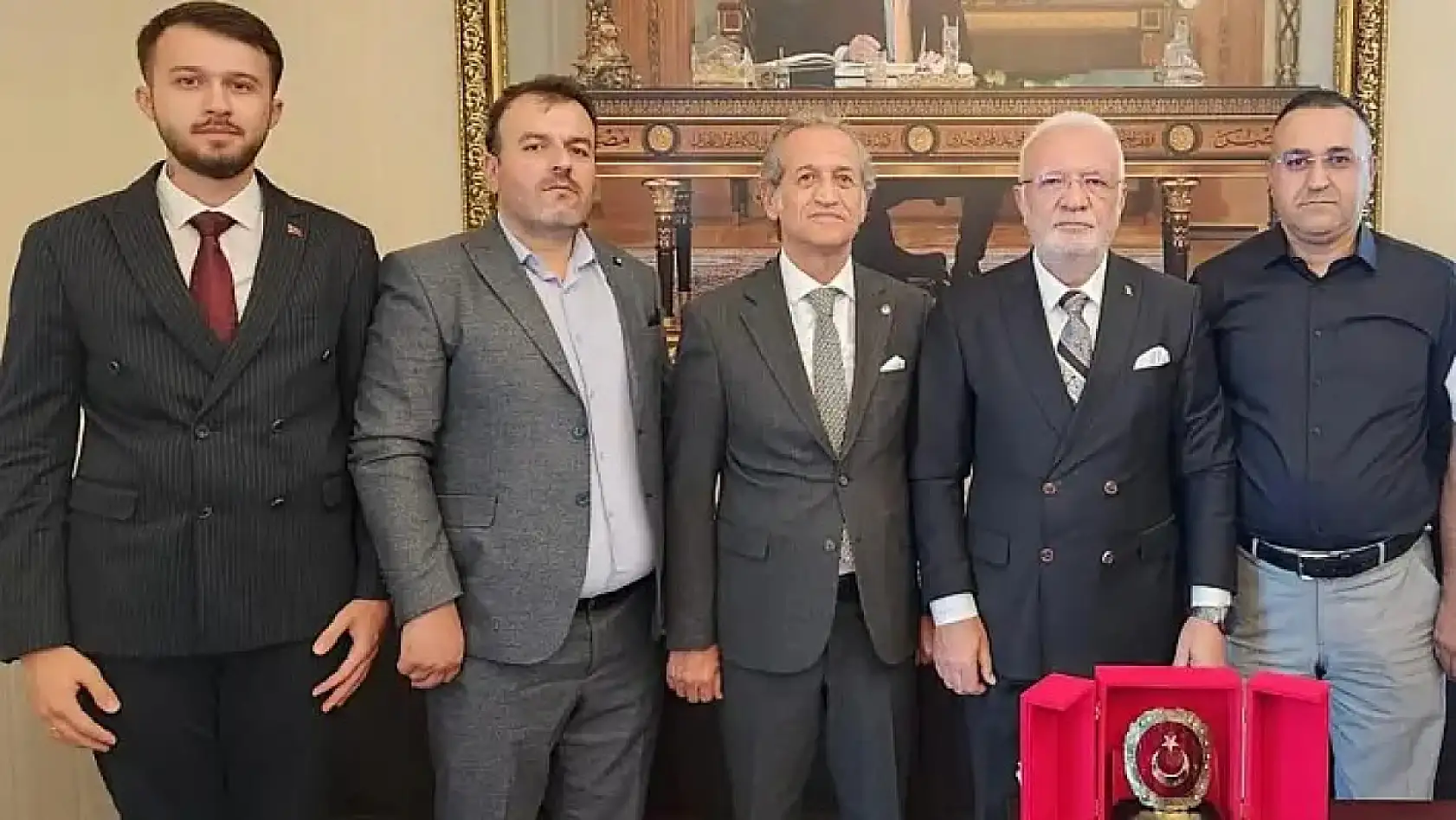 Kayseri kısa kısa: Zincirleme kaza, Memduh Büyükkılıç, Erciyes Anadolu Holding, Konut, Kayserispor...