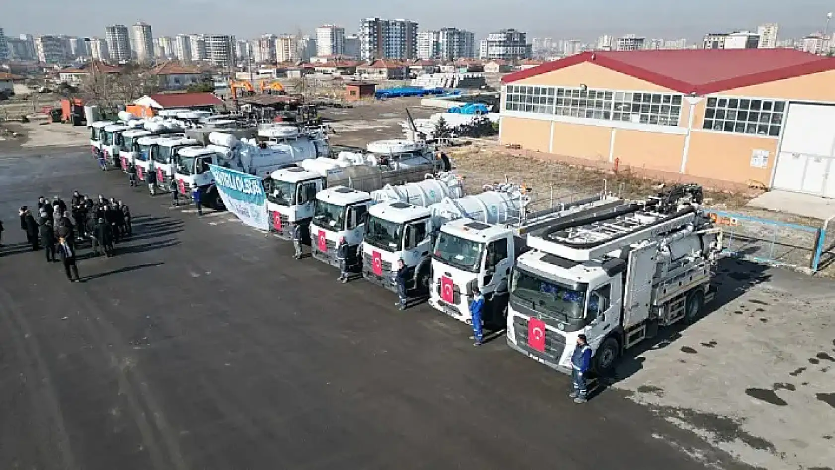 Kayseri'den kısa kısa: FETÖ operasyonu, iş bırakma, borçsuz belediye, emekliler, Kayserispor... İşte şehrin 8 Ocak Çarşamba gündemi!