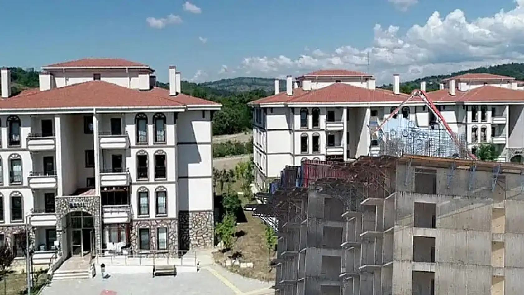 Kayseri'den kısa kısa haberler - Telef olan hayvanlar, PTT protesto, TOKİ, Kayserispor....