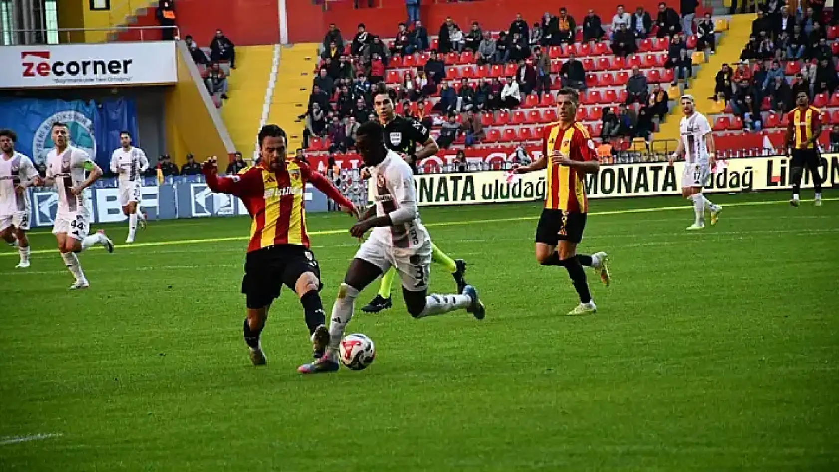 Kayseri'den Kısa Kısa: Trafik Kazası, İstişare Toplantısı, Kastamonu, Erciyes, Kayserispor…