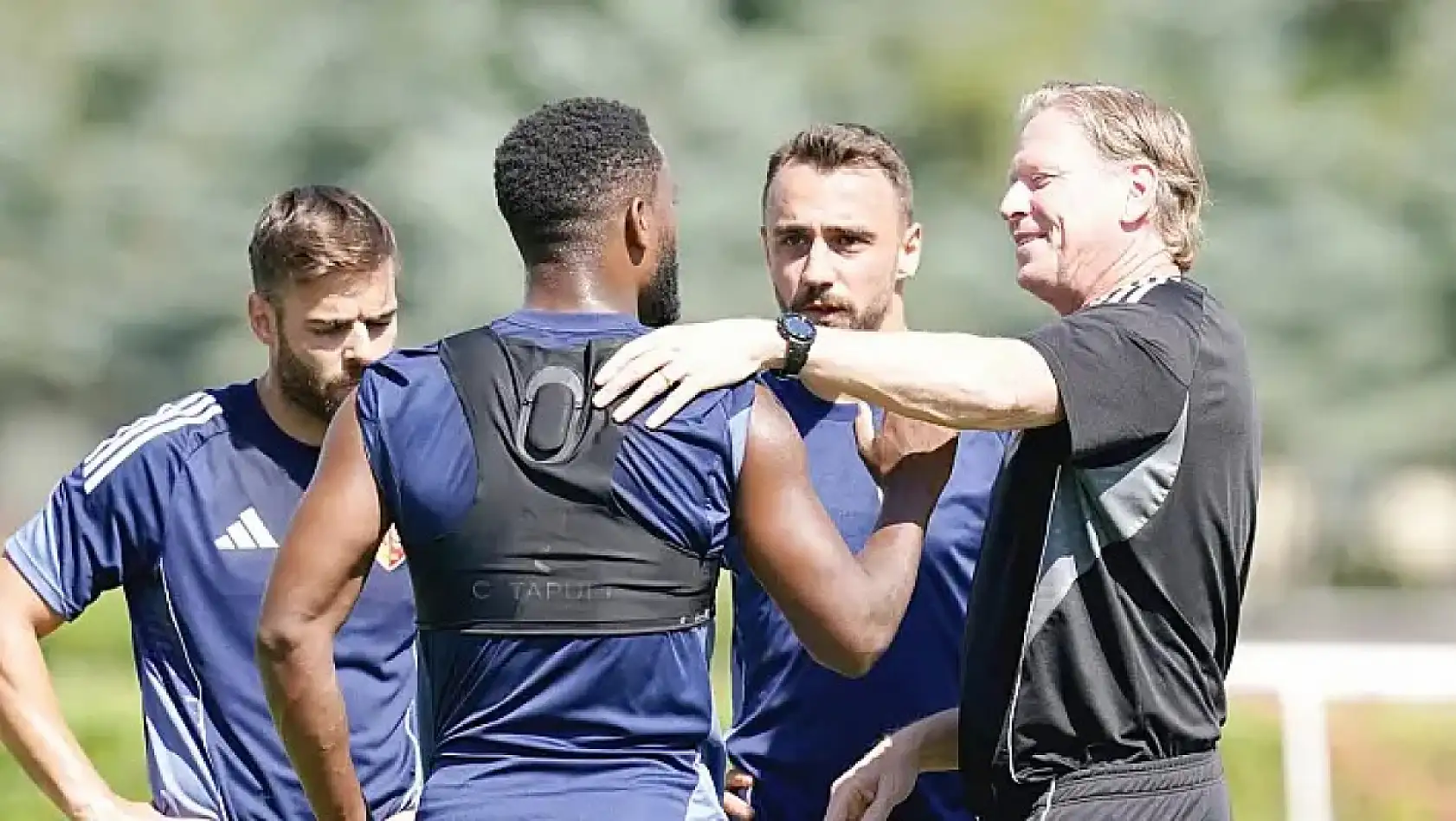 Kayseri kısa kısa: Polis memuru, Hulusi Akar, Yeni kaymakam, Hızlı tren, Kayserispor...