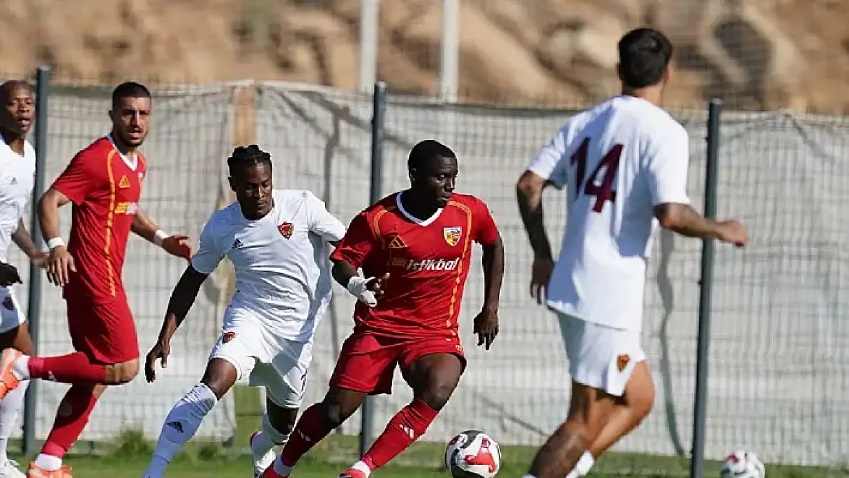 Kayseri'den kısa kısa: Cami olayı, Murat Cahid Cıngı, ERÜ, Eylem, Kayserispor...