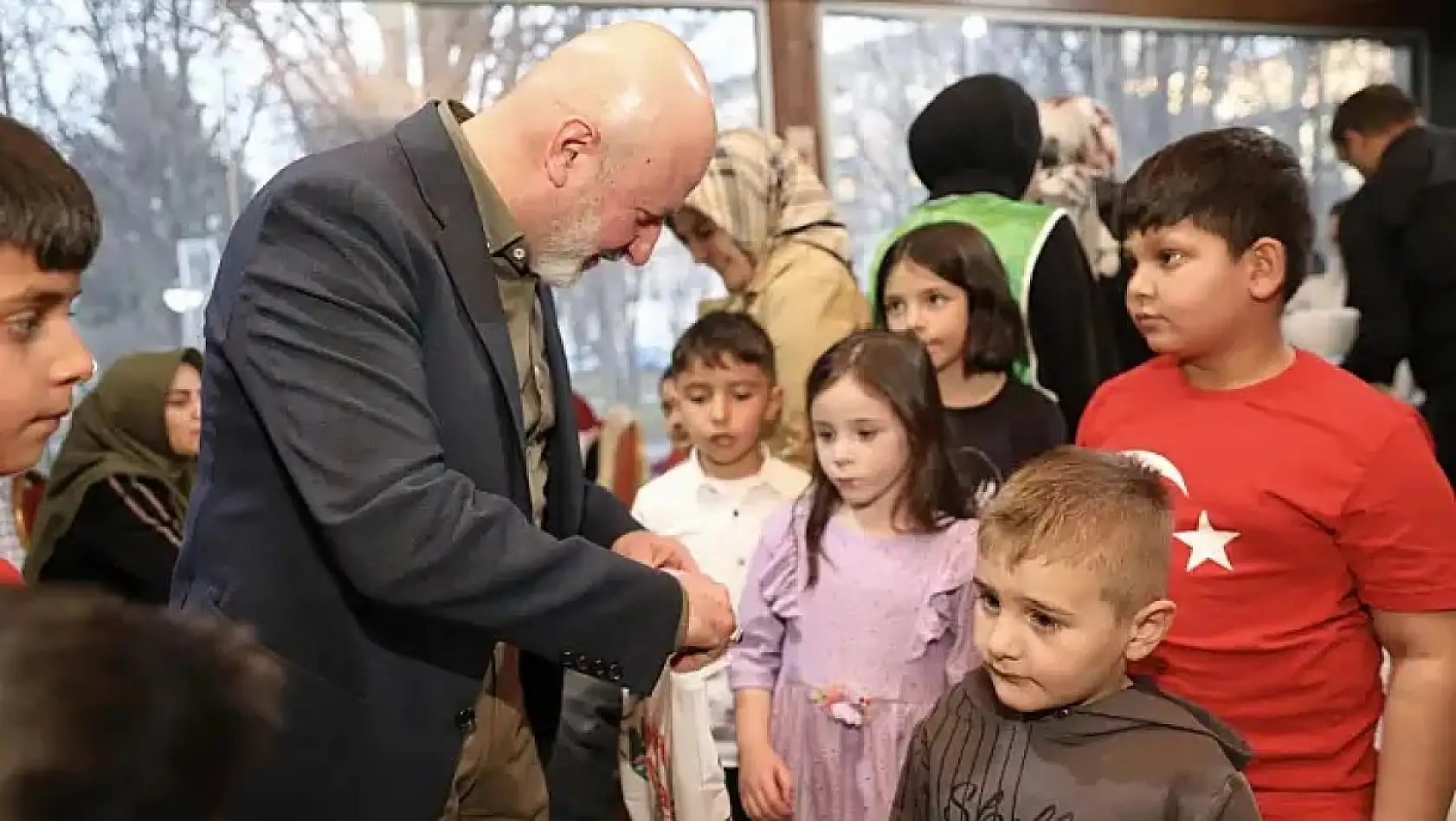 Kayserili doktor, Kentsel dönüşüm, Fırtına uyarısı, Kayserispor, Yağlama... - İşte 16 Mart tarihinde Kayseri'de yaşananlar!