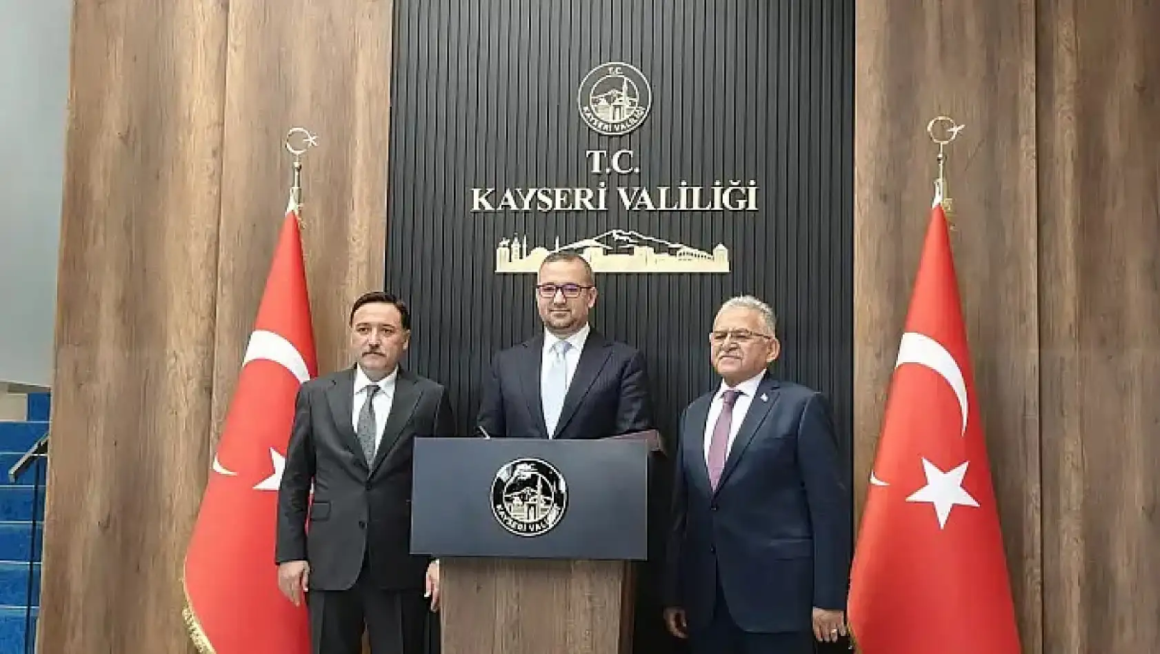 Kayseri kısa kısa: Havalimanı, Yasa dışı bahis, Tartışma, Sucuk, Kayserispor...