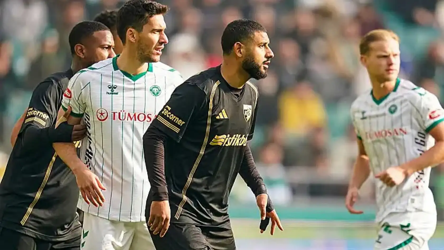 Kayseri'den Kısa Kısa: Trafik kazası, Deniz Yağan, TOKİ, Vakıf, Kayserispor…