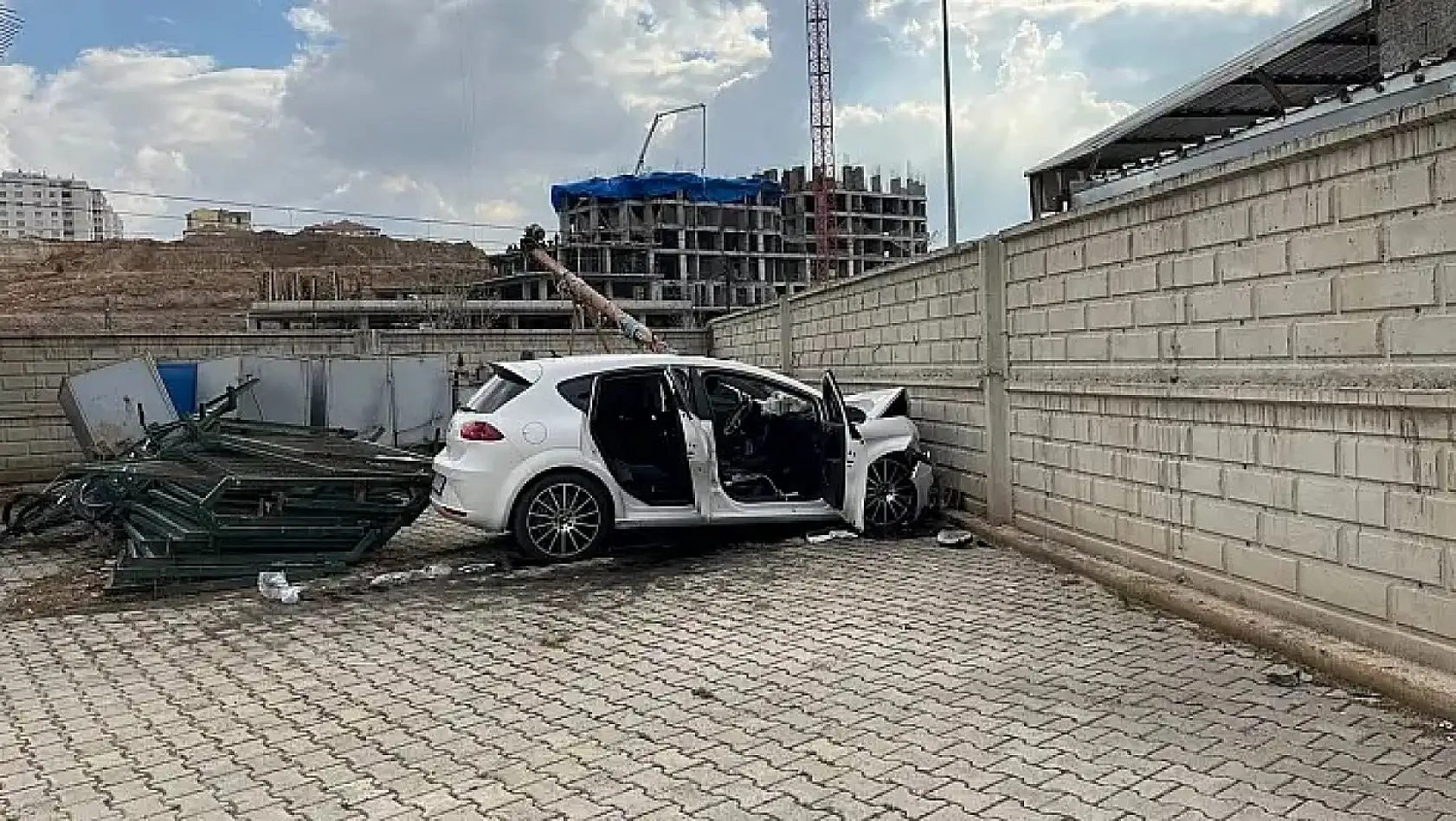 İşte 20 Kasım günü Kayseri'den kısa kısa haberler - Kentte FETÖ operasyonu,  Dursun Ataş görevi, ERÜ'de istifa...