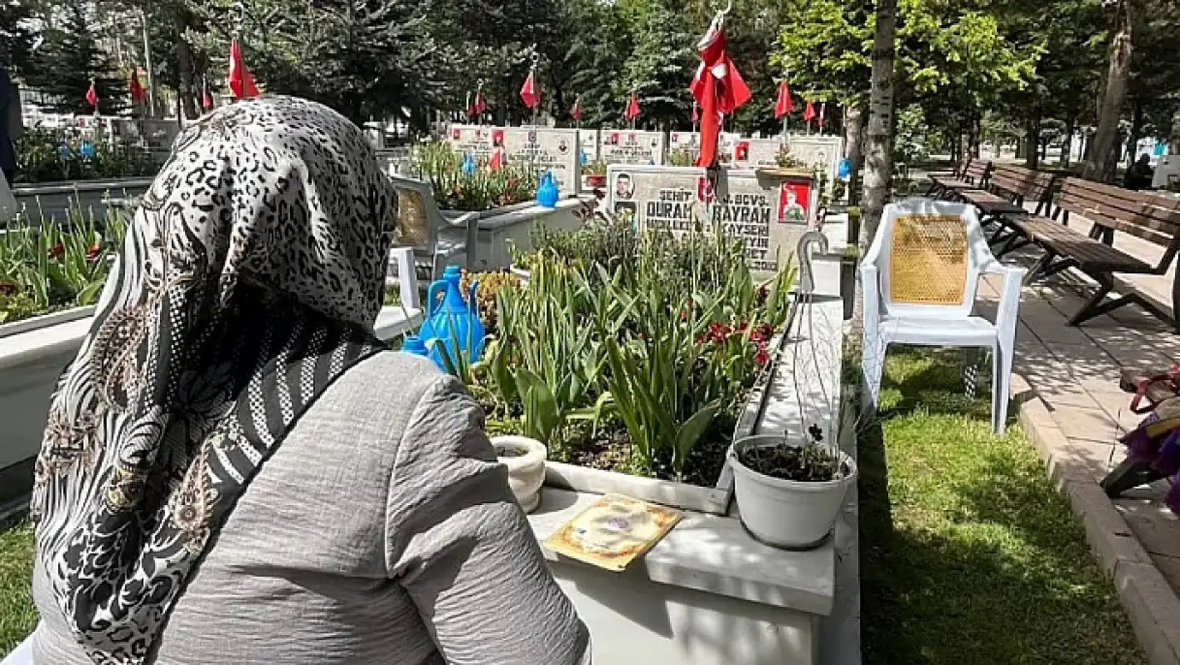 Kayseri kısa kısa - Trafik kazası, çiçekçi mesaisi, kabak çekirdeği, şehit annesi, Kayserispor...