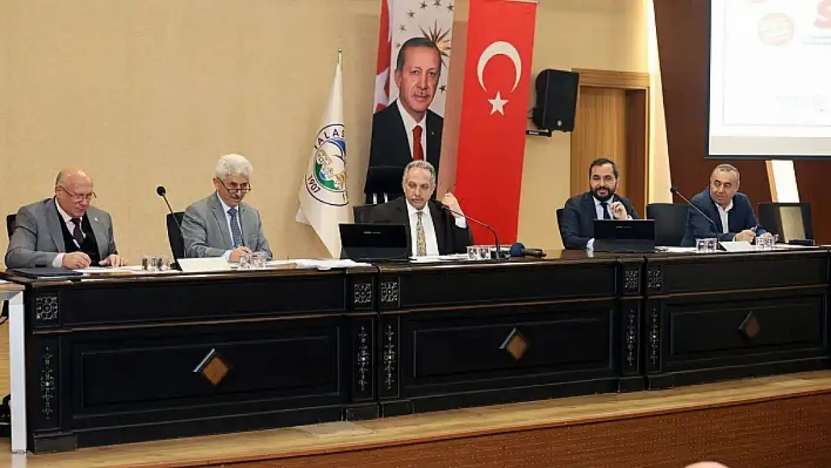 Kayseri'de bugün neler yaşandı? Suç makinesi kadın, Havalimanı, Develi, Erciyes Dağı, Kayserispor...