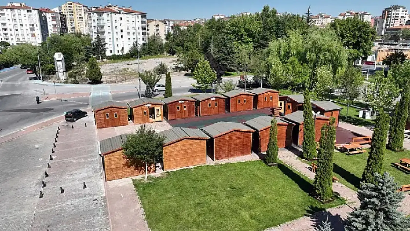 Kayseri kısa kısa: Köpek dövüşü, Havacılık sektörü, NATO, Mezuniyet, Kayserispor