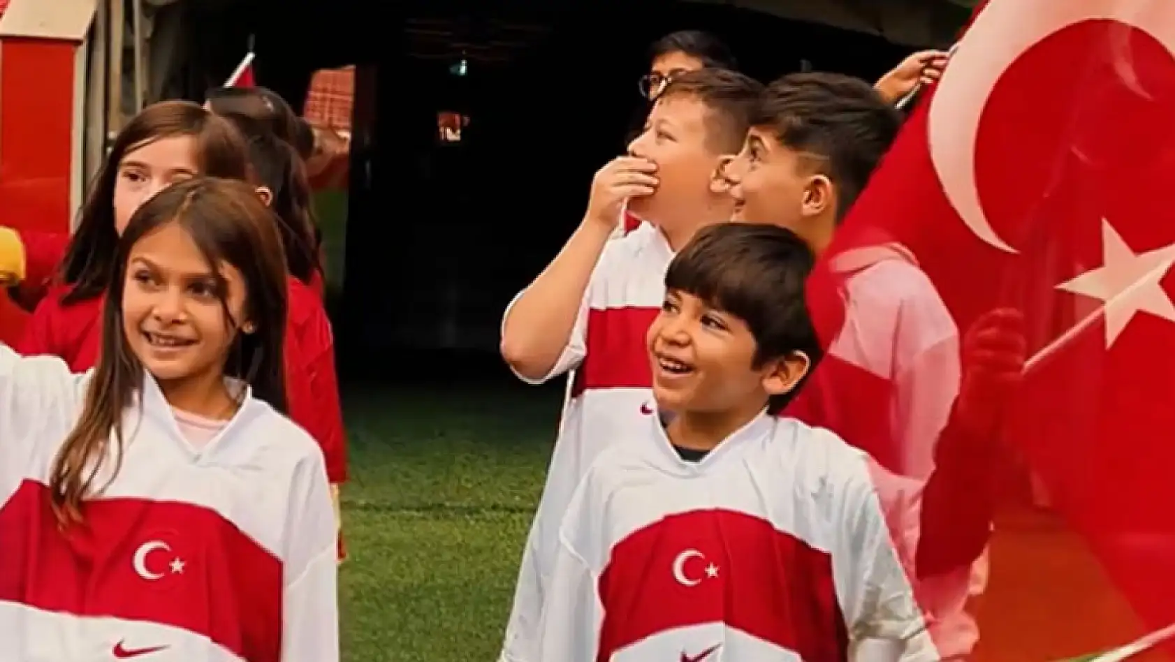 Kayseri'den Kısa kısa - Bugün neler yaşandı? Dolu dolu asayiş, Türkiye-Galler maçı ve kısa kısa haberler....