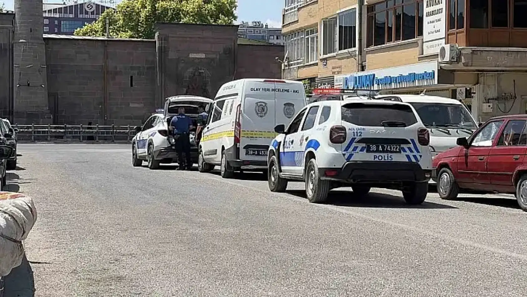 Kayseri'den Kısa Kısa: Vakıf Kurşunlandı, Suya Düşen Çocuk, Kayserililer Günü, Urfa Rüzgar, Kayserispor…