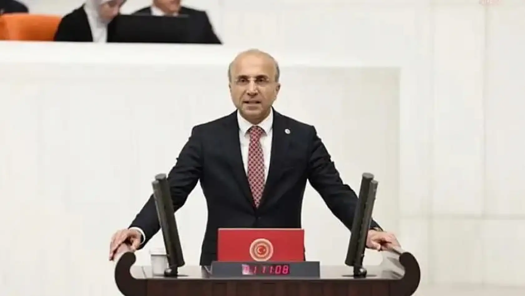 Kayseri'den Kısa Kısa: Trafik Kazası, Baki Ersoy, Aşkın Genç, KAYMEK, Kayserispor…