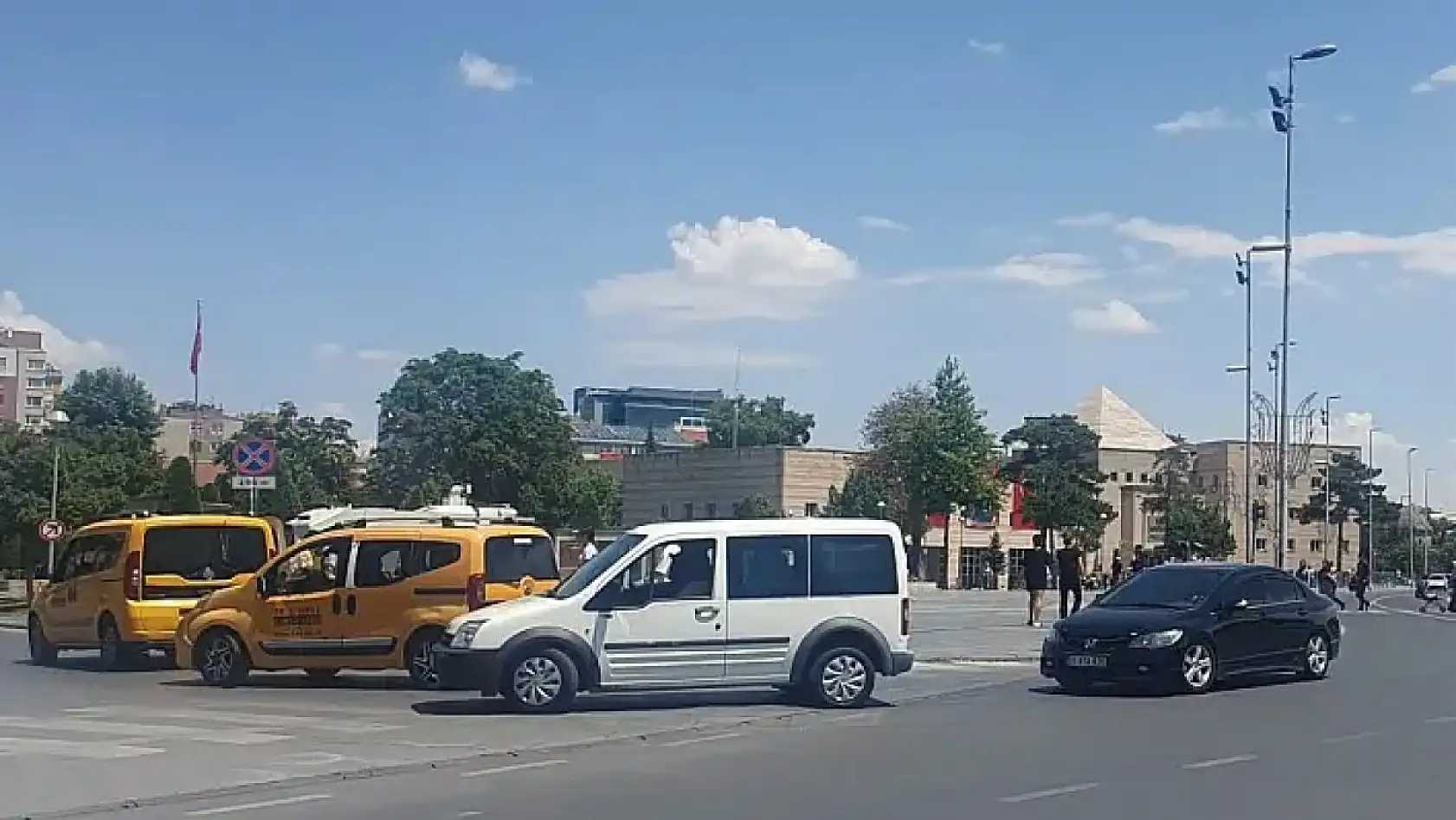 Kayseri'den kısa kısa 12 Nisan - Asayiş, göçük, Esra Erol, Kayserispor...