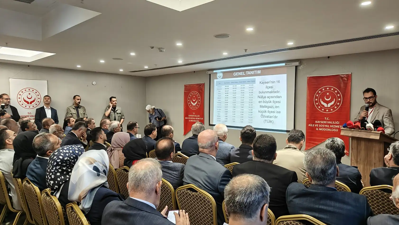 Kayseri Valisi'nden Aile Çalıştayı'nda sert çıkış: ''Aileyi yıkmak istiyorlar''