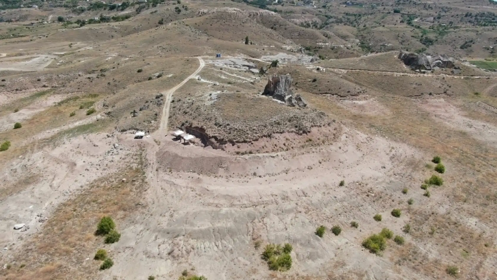 Kayseri'de milyon yıllık kazı alanı sular altında kaldı