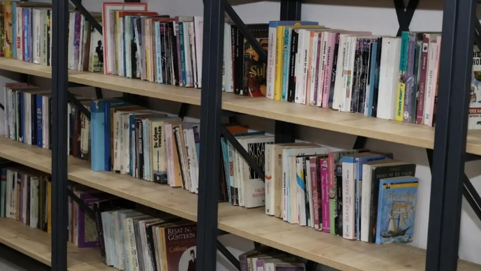 Kayseri Yahyalı'da eğitime büyük katkı!