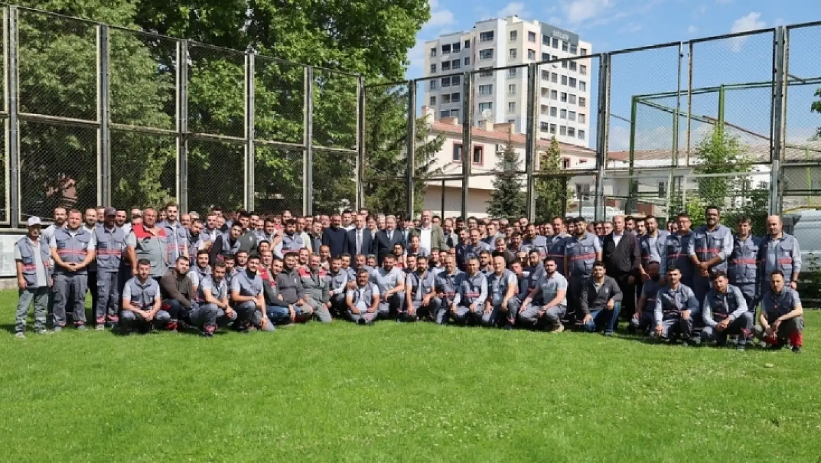Başkan Palancıoğlu personelle bayramlaştı