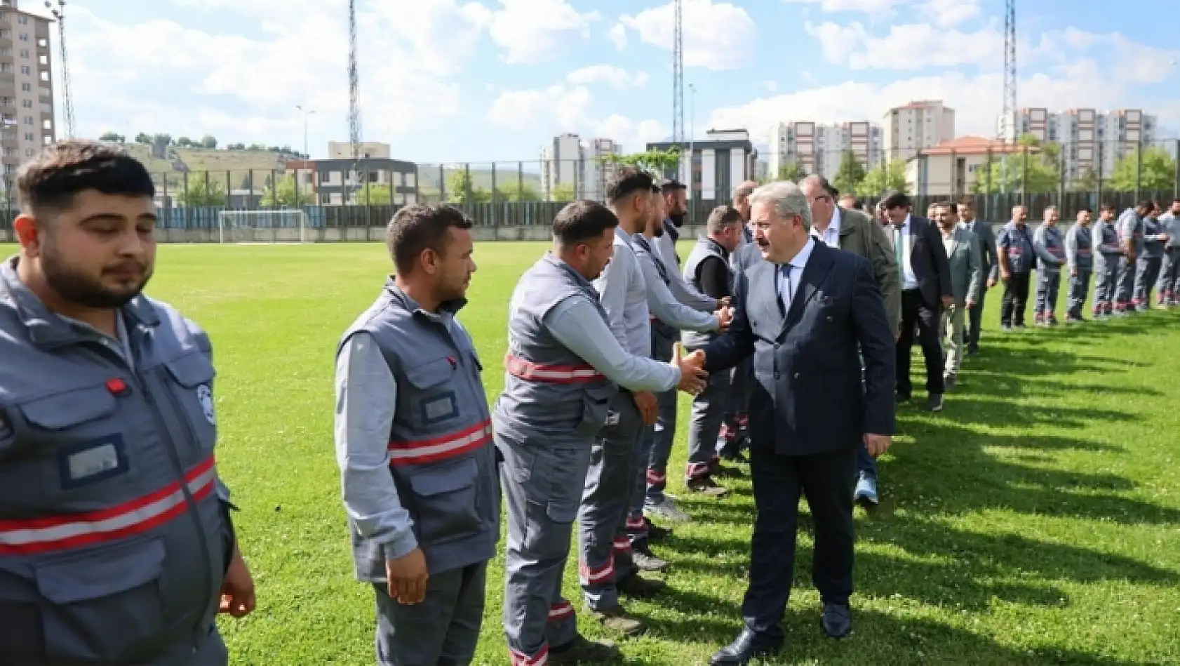 Başkan Palancıoğlu personelle bayramlaştı