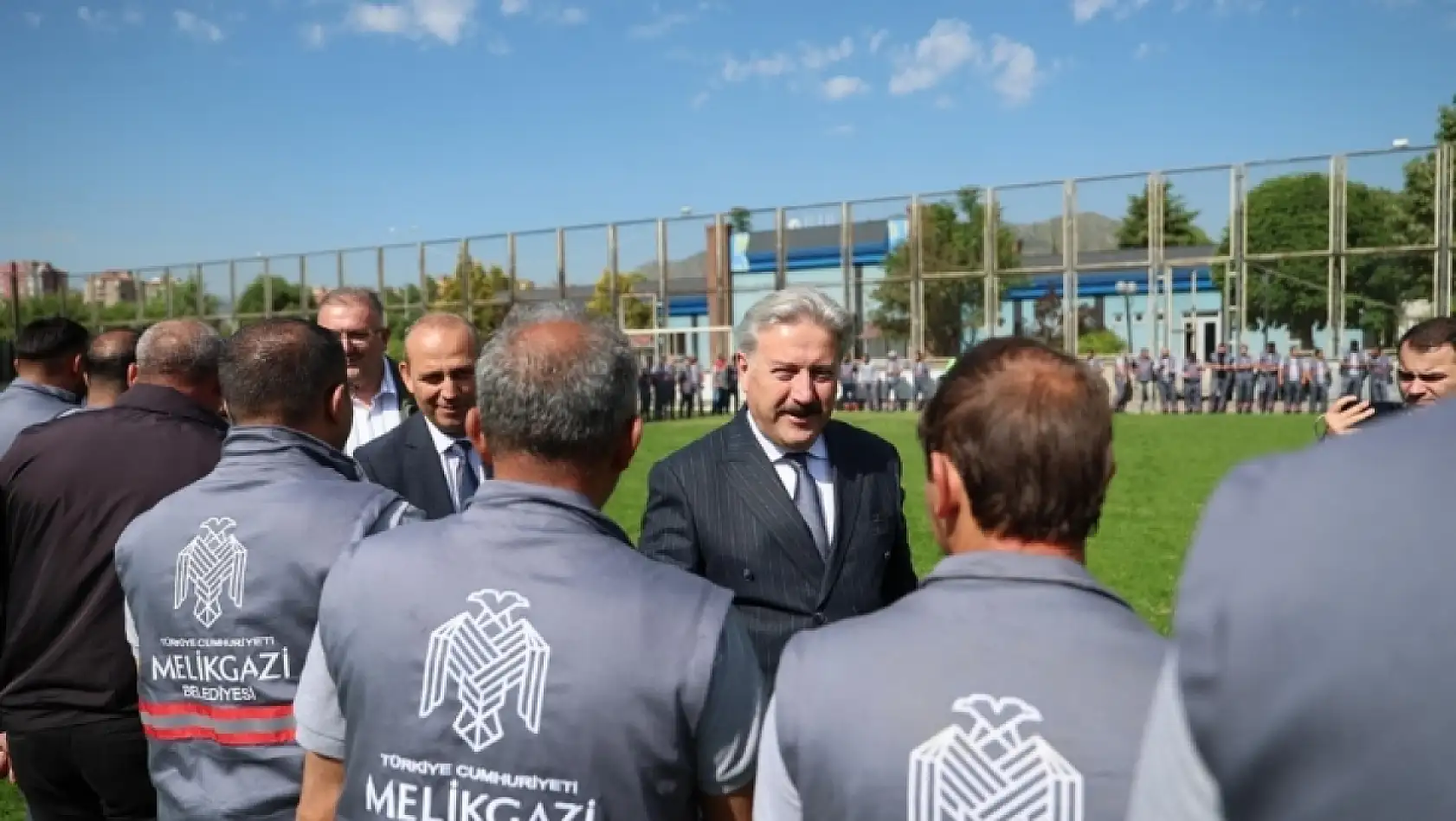 Başkan Palancıoğlu personelle bayramlaştı