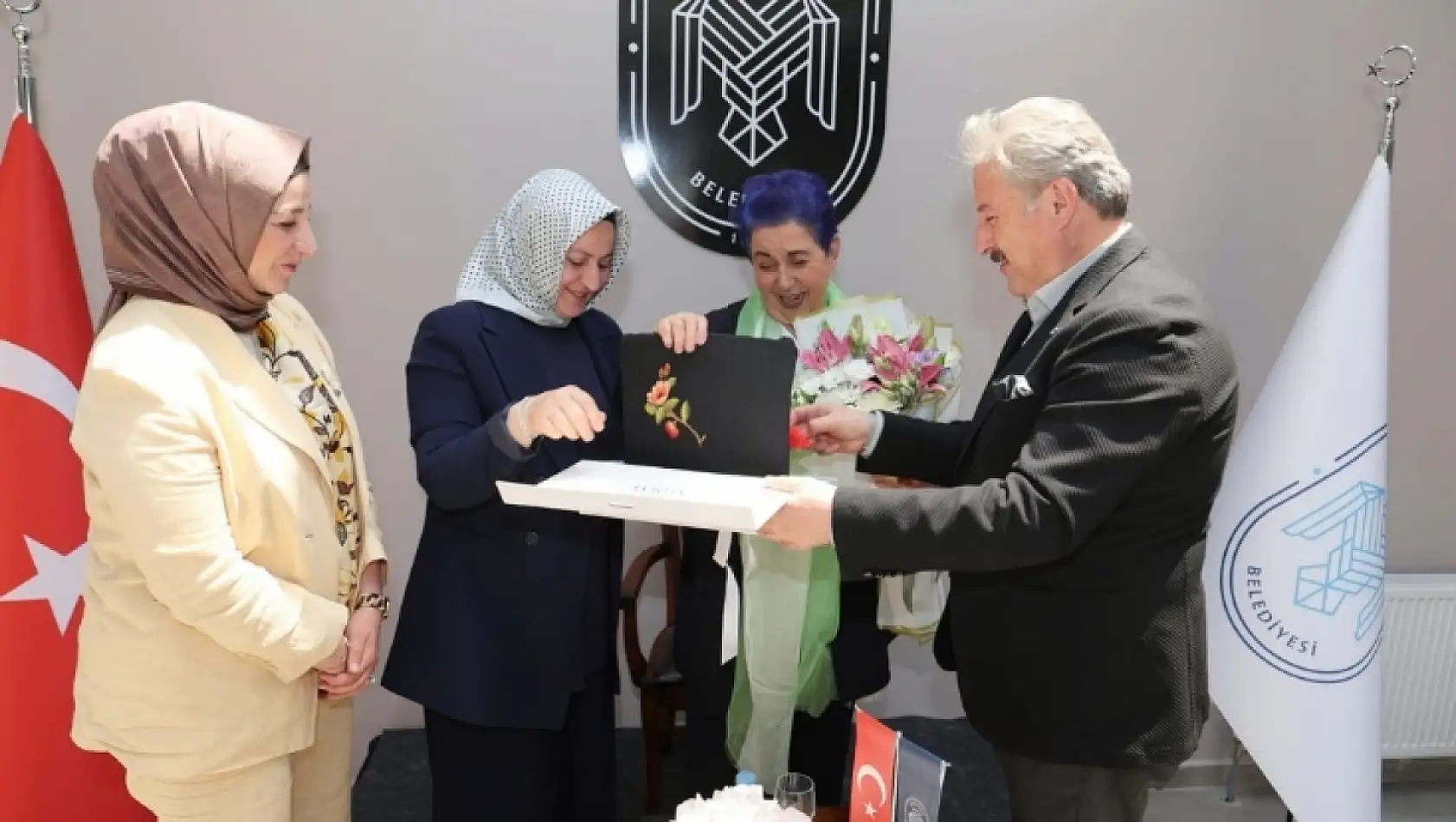 Melikgazi'den kadınlara ve gençlere yeni yaşam merkezi