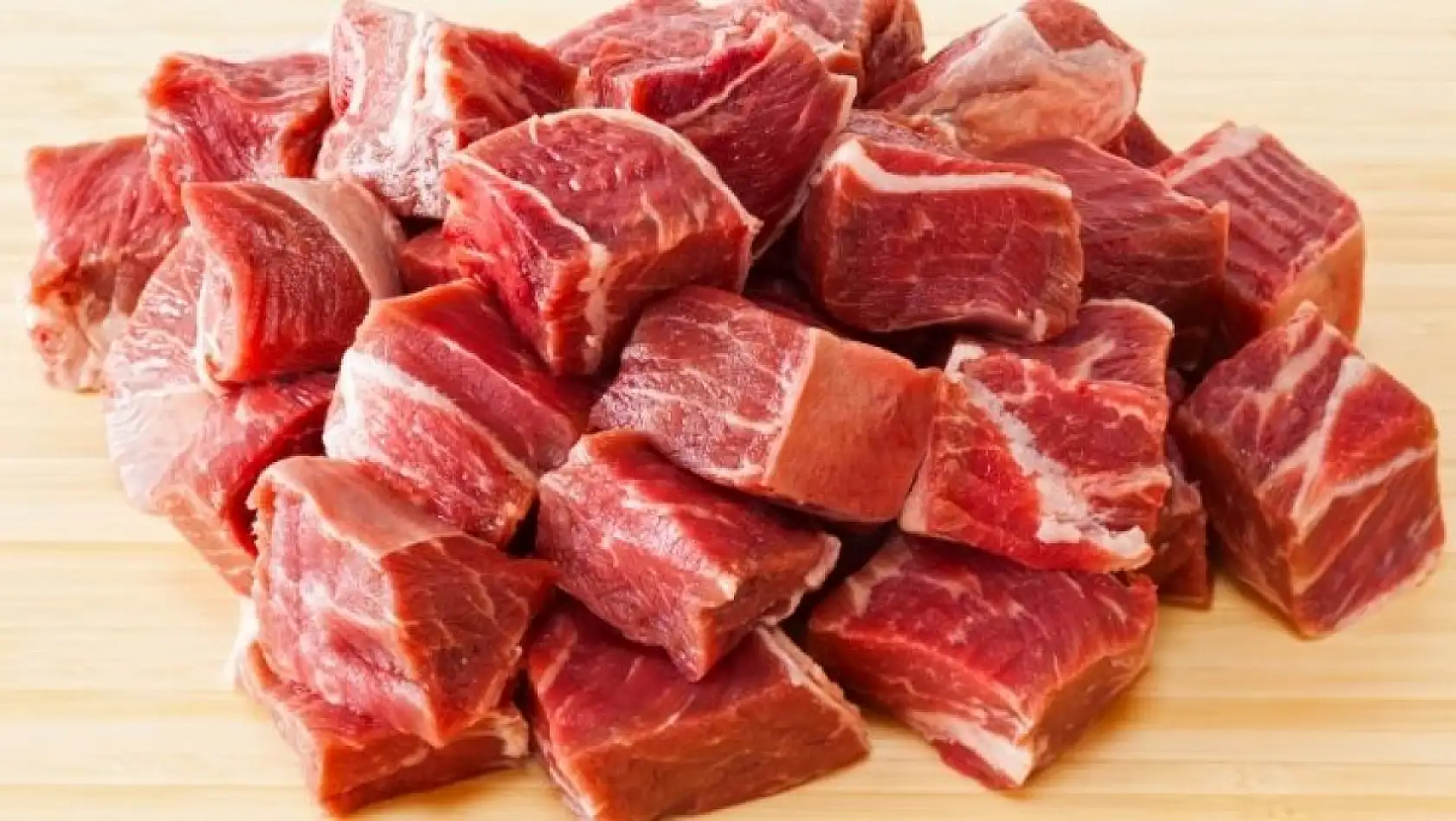 Kayseri'de kırmızı ette alarm: Yerli üretici batıyor, ithalatçı kârına kâr katıyor!