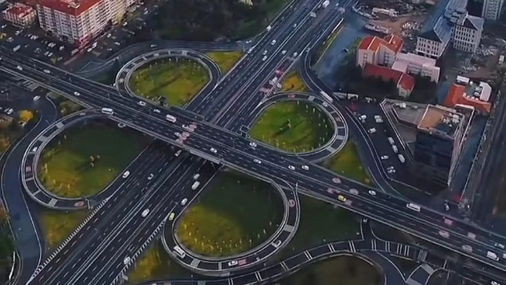 Bu kavşak hangi ilde? Sosyal medyada viral oldu!