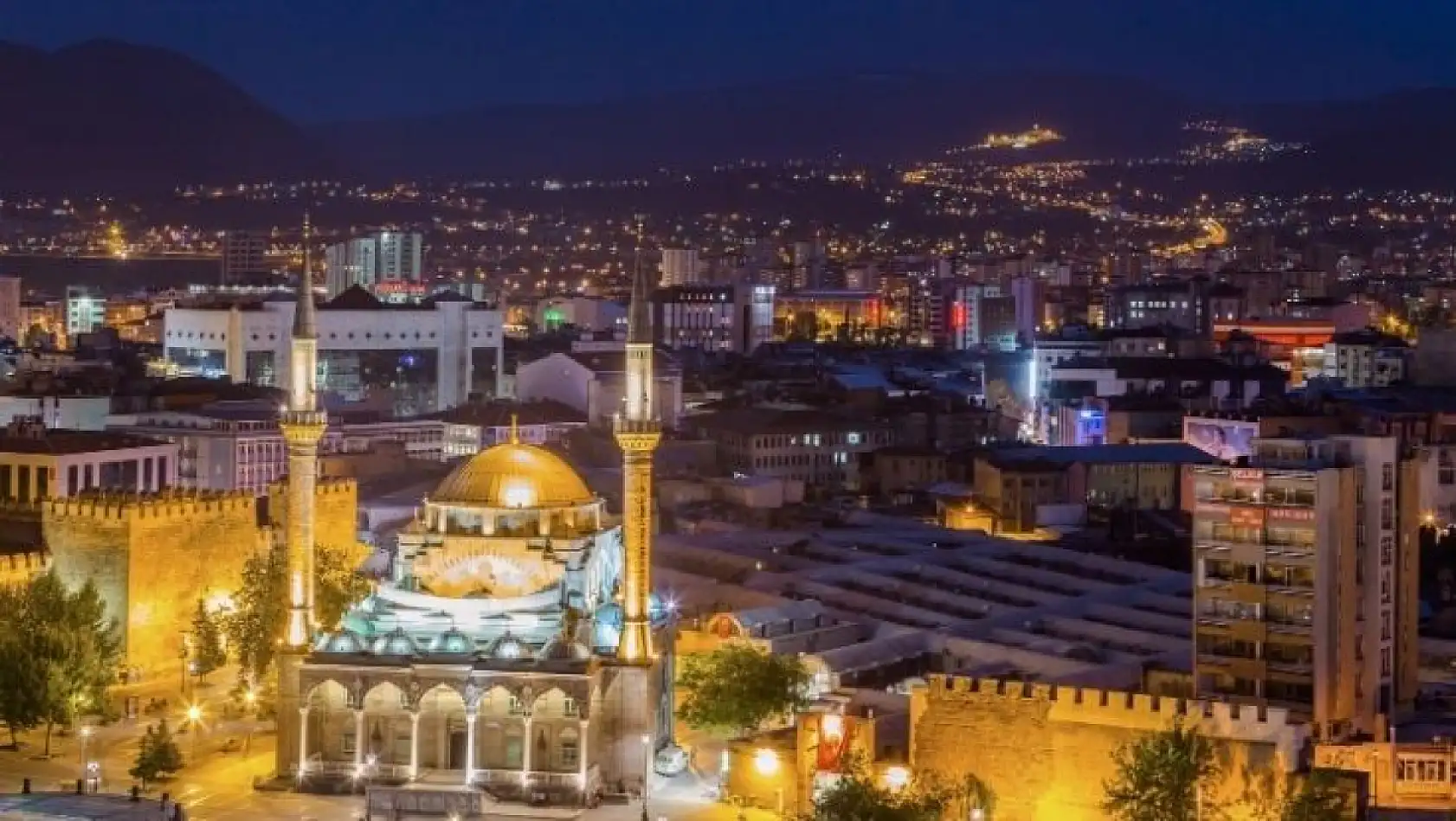 Gören hayran kalıyor! Kayseri'de fotoğraf tutkunlarının vazgeçilmez adresleri