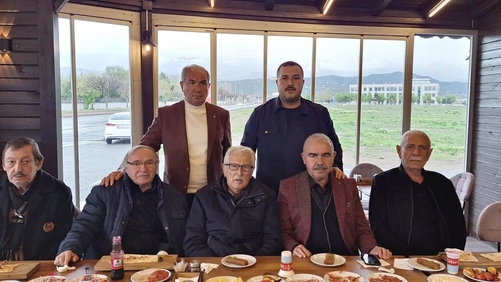 Kayserispor'un duayenleri bakın ne için bir araya geldi? Kimler katıldı, neler konuşuldu?