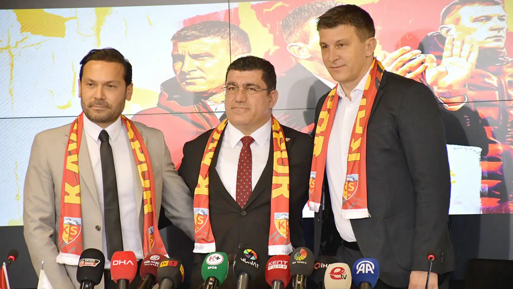 Djalovic itiraf etti: Jakirovic'in tavsiyesi ortaya çıktı! Aynı kaderi yaşadılar