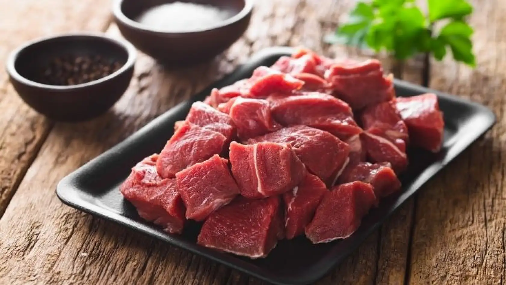 Kayseri'de kırmızı ve beyaz et fiyatları uçtu!