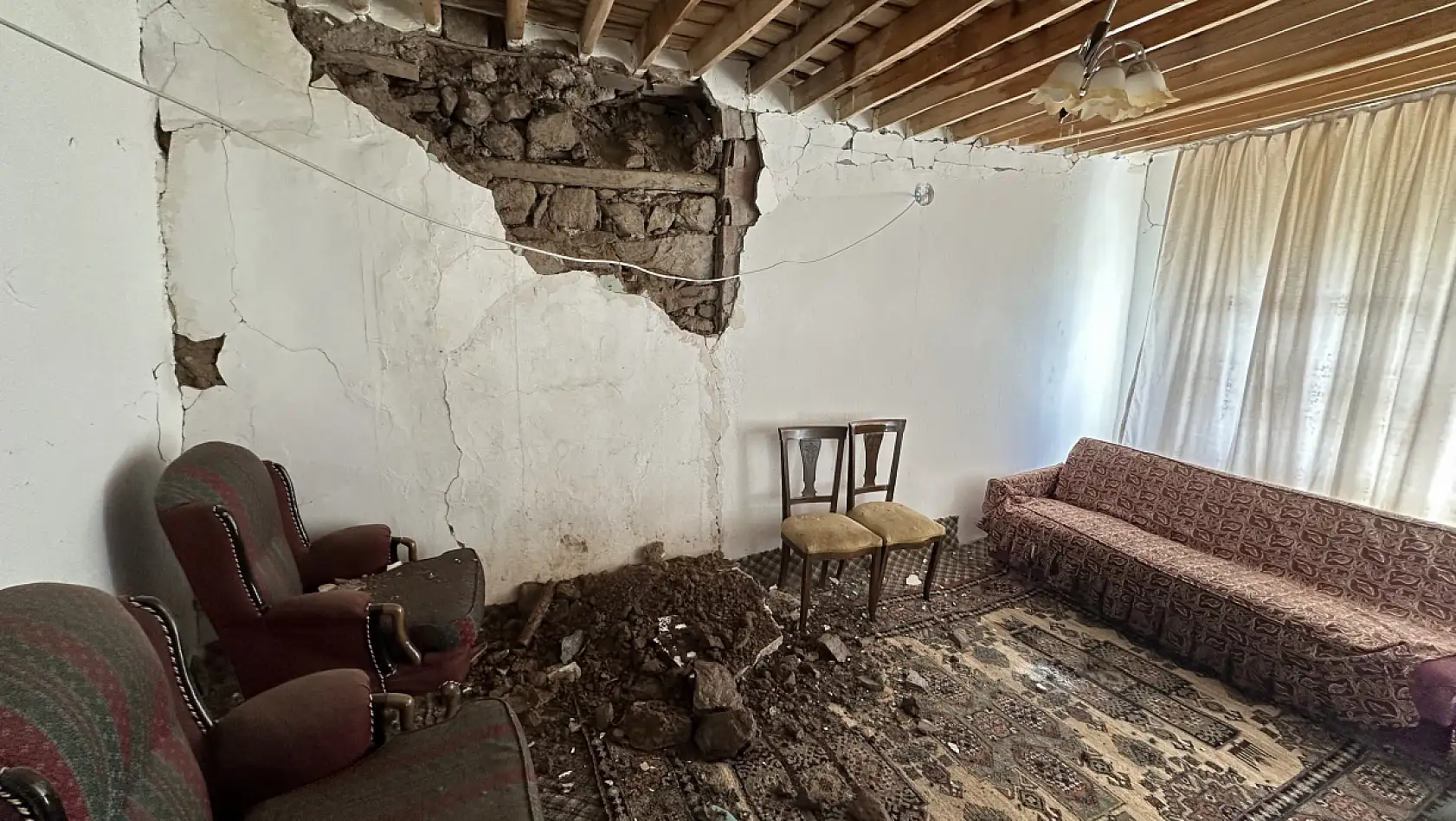 Deprem riski en yüksek ve en düşük olan iller tek tek sıralandı!