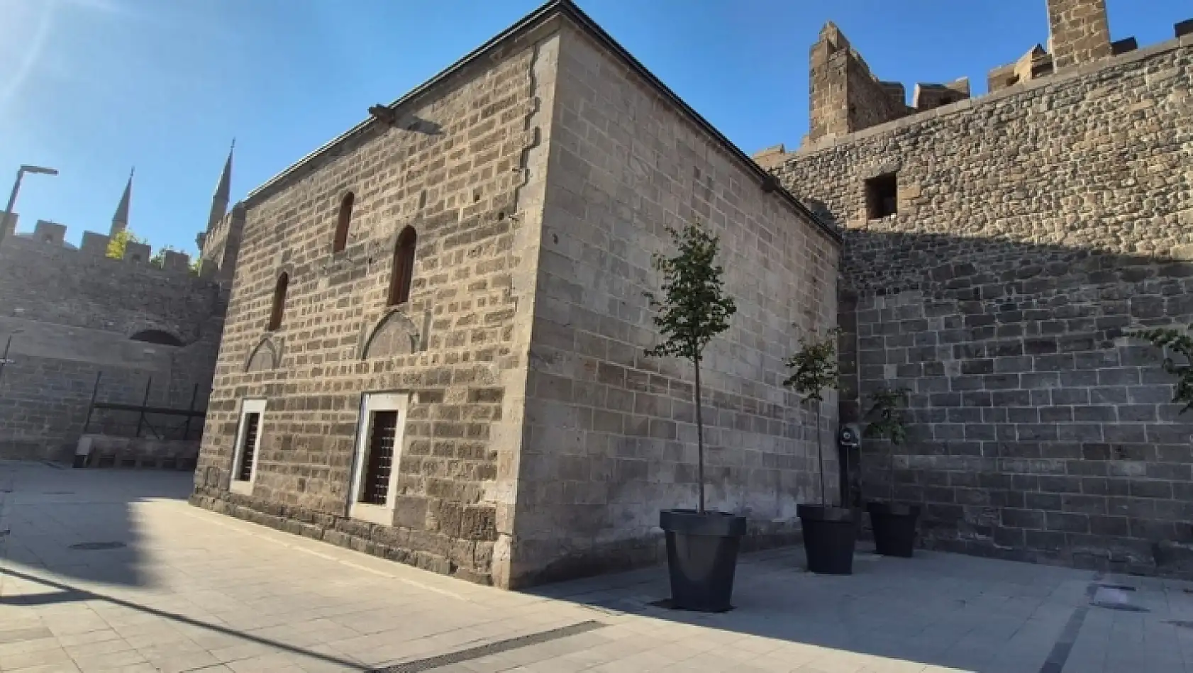 Kayseri'nin ortasında Fatih Sultan Mehmet'in eseri!