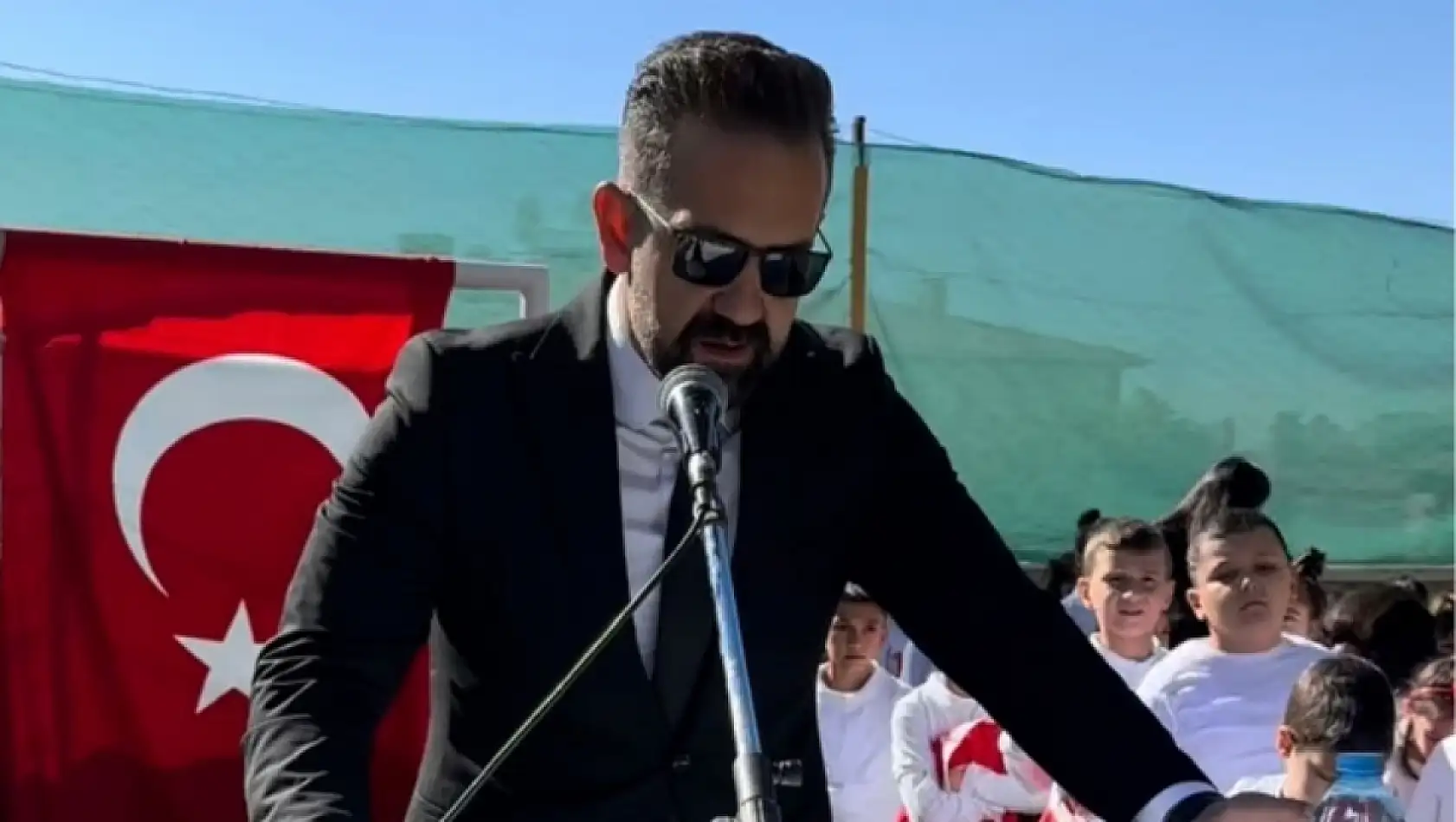 Doğuş Koleji'nden Cumhuriyet coşkusu yükseldi