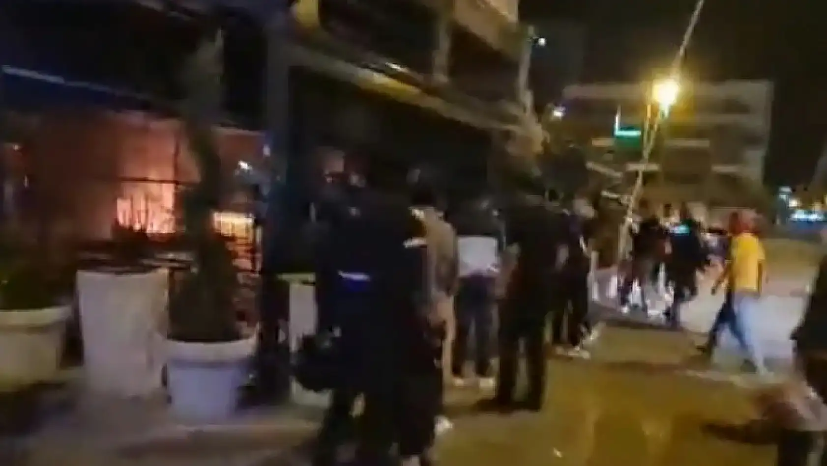 Kayseri'den kısa kısa: 3 ayrı yangın, Esnaf ziyareti, Erbakan, Kayserispor…