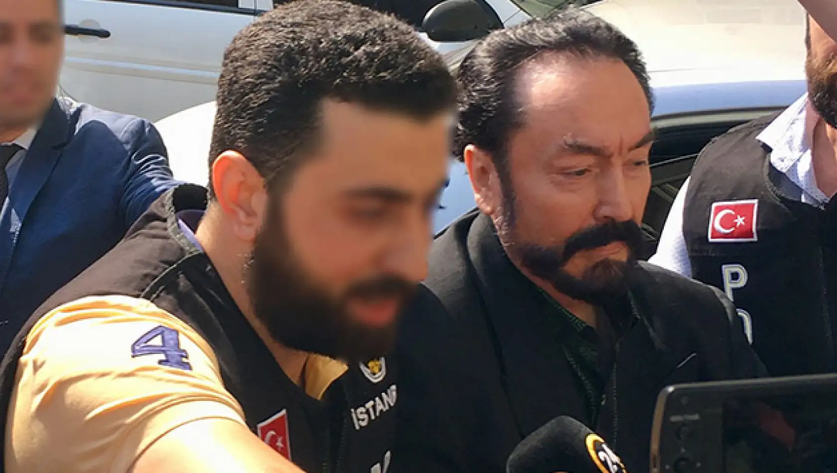 Adnan Oktar'ın cezası kararı onandı: Kaç yıl hapis cezası aldı?