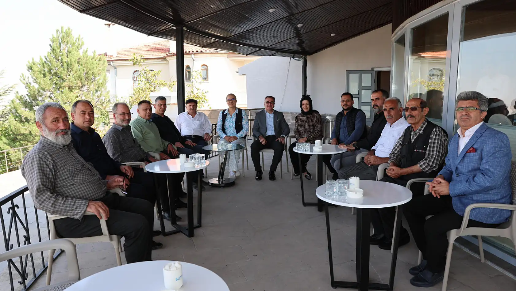 Başkan Özdoğan, muhtarlarla istişare toplantısı düzenledi!