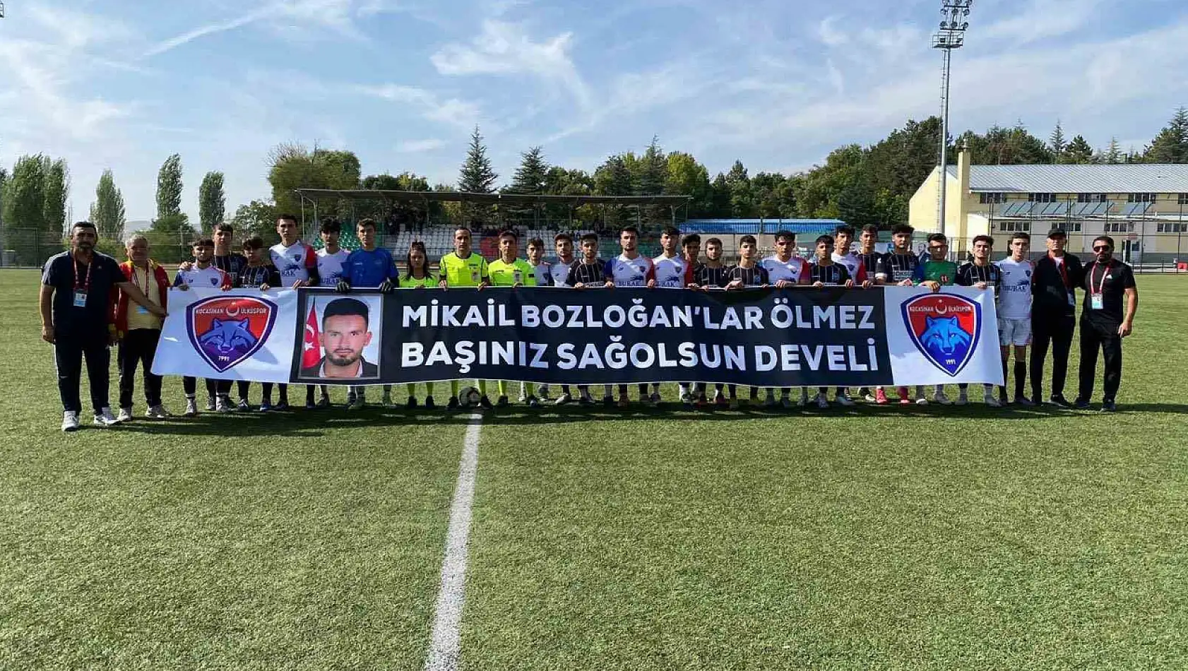 Develili şehit veteriner, futbol maçında anıldı