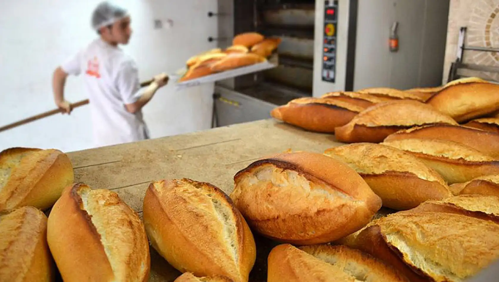 Ekmek zammı yine gündemde!