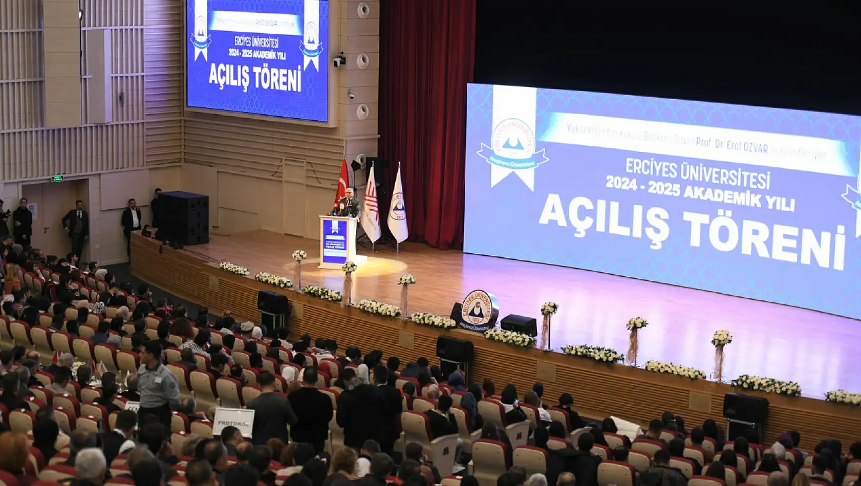 Erciyes Üniversitesi'nde Akademik Yıl Açılış töreni düzenlendi!