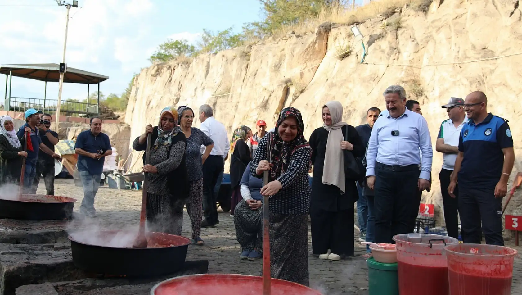 Evde sağlıklı salça yapmanın püf noktoları - Salça nasıl saklanır?