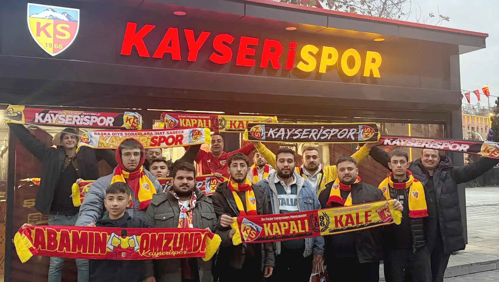 Atkılar alındı, mesaj verildi! Kayserispor taraftarı kenetlendi