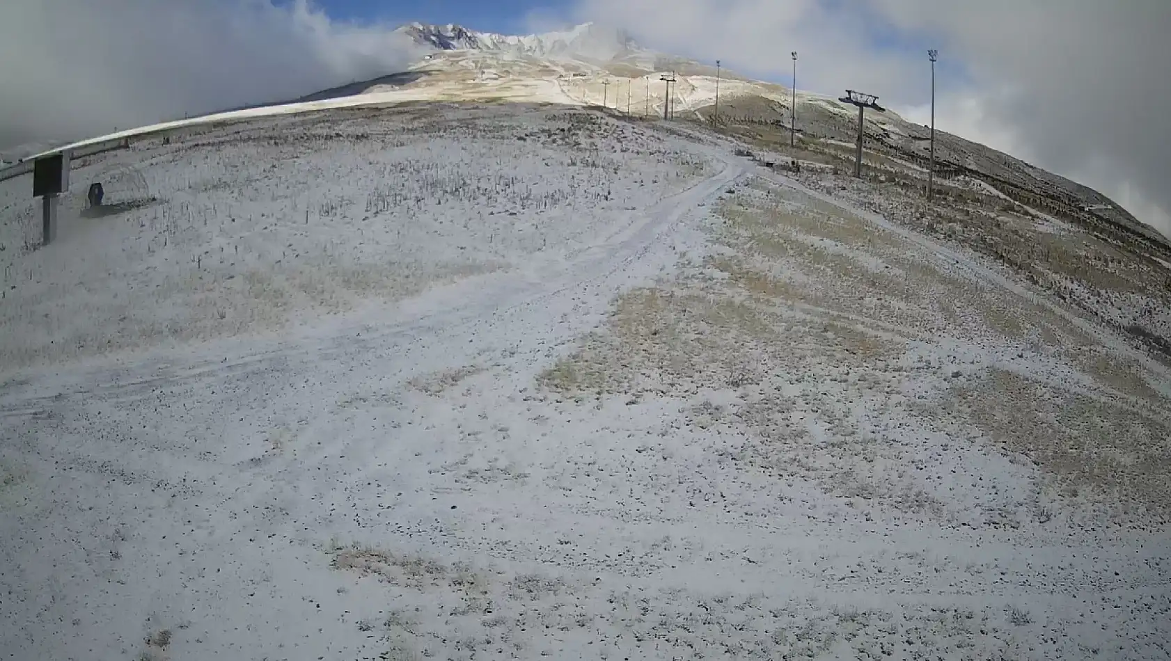 Kayseri'ye beklenen kar yağdı!