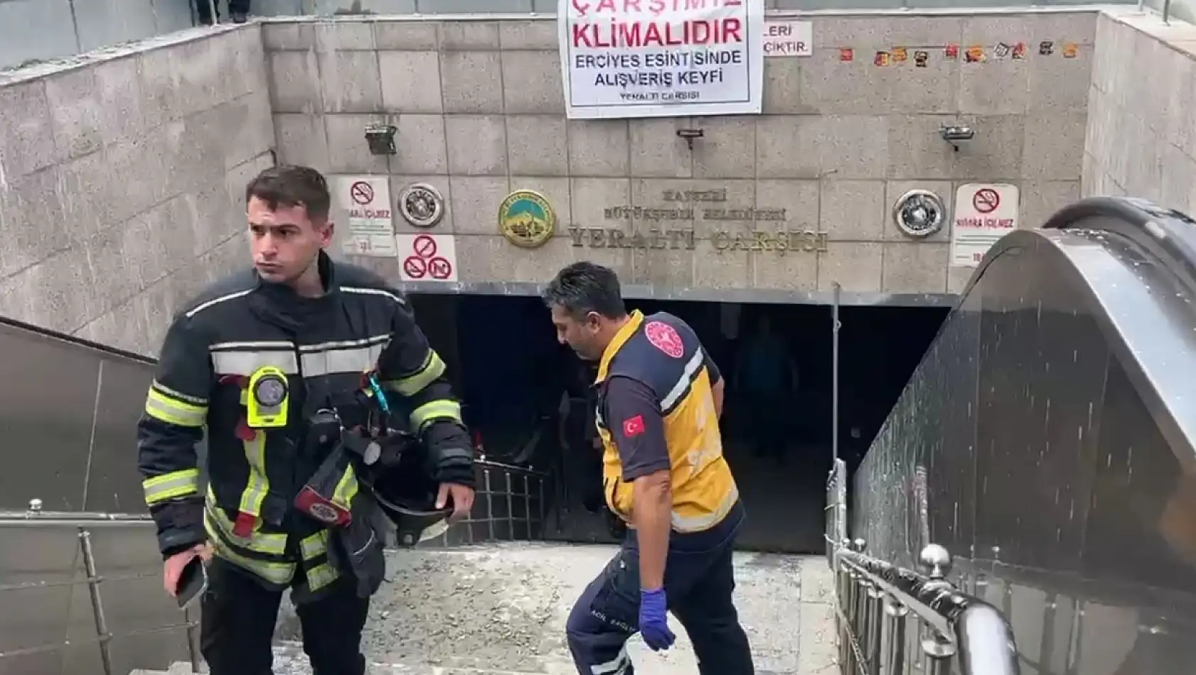 Kayseri'de beton harcı vatandaşların üzerine döküldü: İşte sıcak görüntüler!