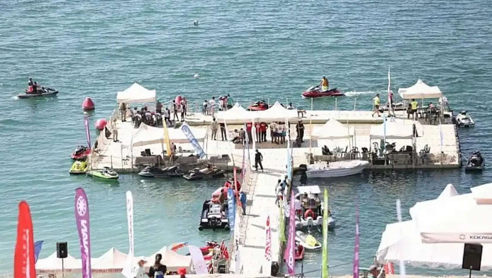 Kayseri kısa kısa: Kaza, Memduh Büyükkılıç, Yeni Terminal, Kart38, Festival, Kayserispor...