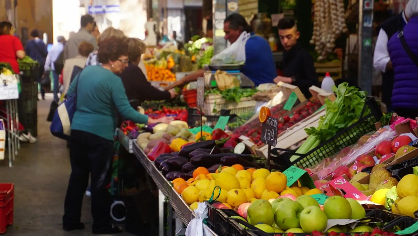 Kayseri'de fiyatlar yine uçuşa geçti – Yüzde 60'a varan zam!