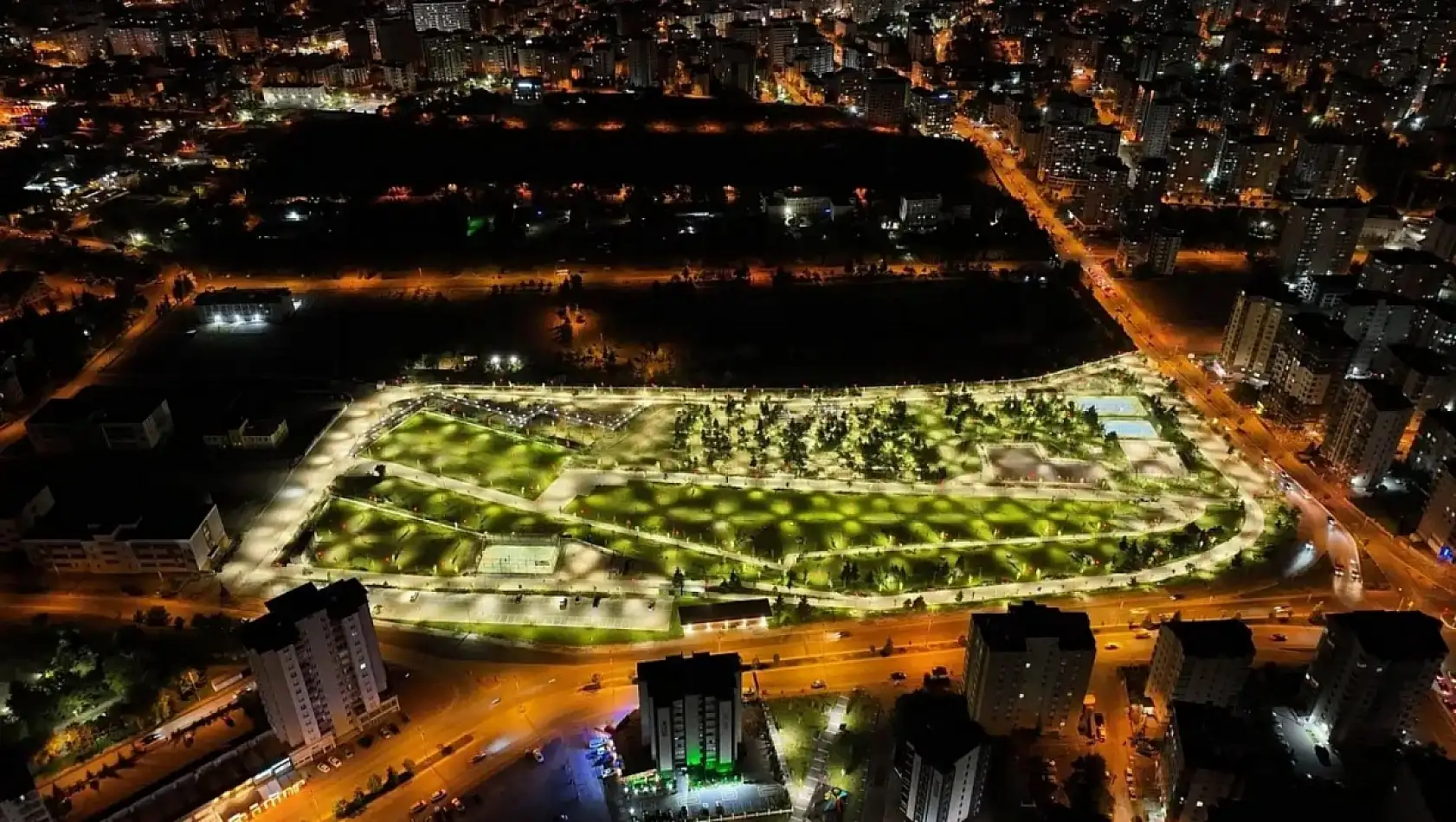 Türkiye'nin en büyüğü Kayseri'de – Belediyeler yarışıyor!