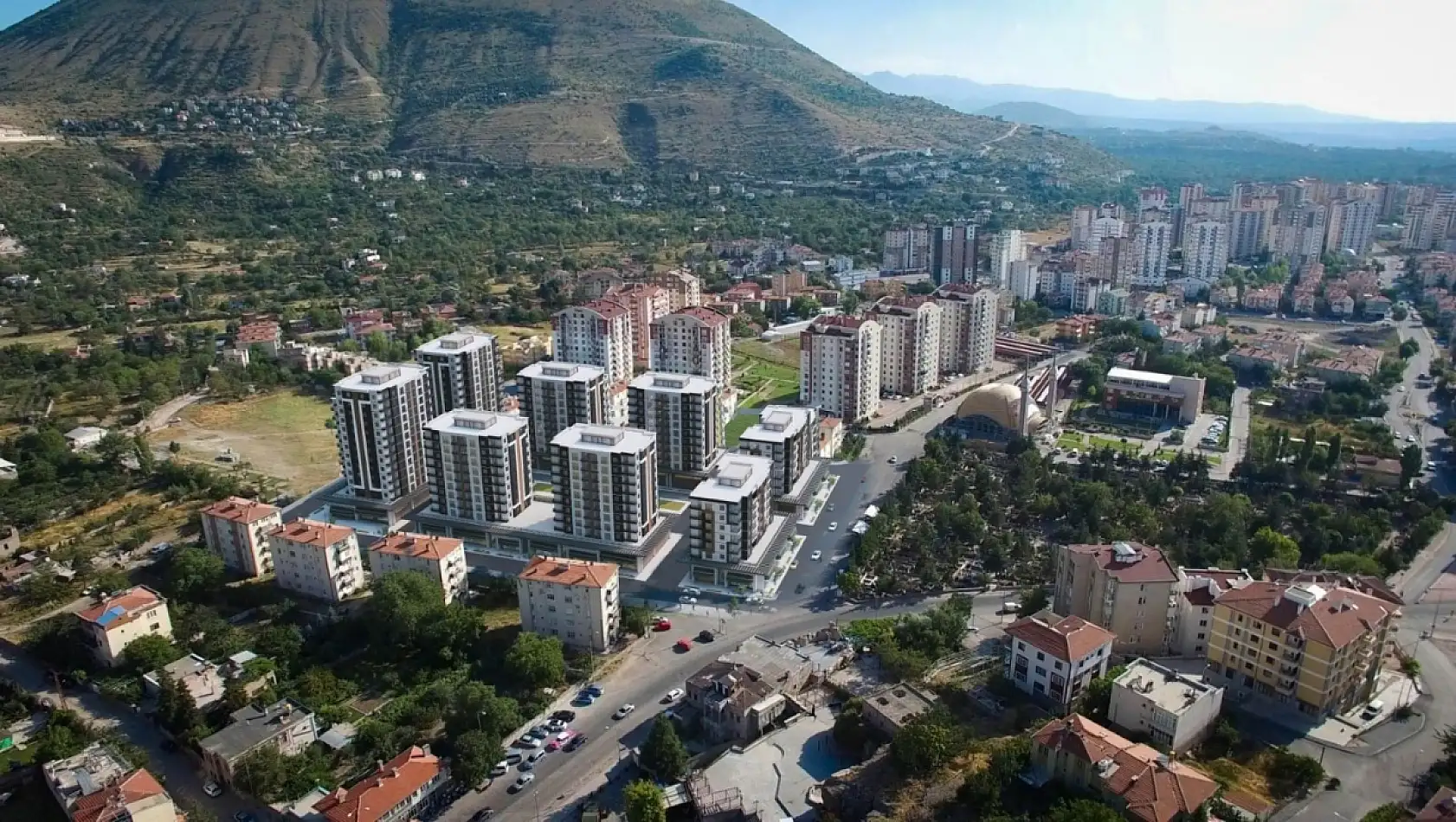 Kayseri Gazetelerinde 13 Ağustos Çarşamba gündemi –  Tartışma, Zam, OSB...