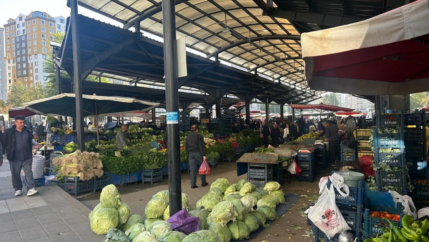 Kayseri'de pazara giden vatandaşlar şaşırdı - Hangi ürün cep yakıyor?